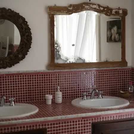 Casa Aulivo Alojamento de Acomodação e Pequeno-almoço 3*